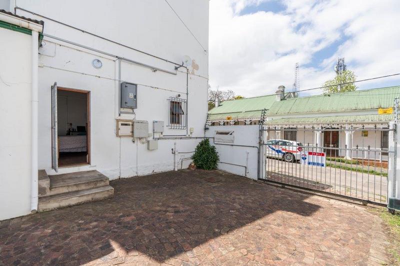 11 Bedroom Property for Sale in Grahamstown Central Eastern Cape